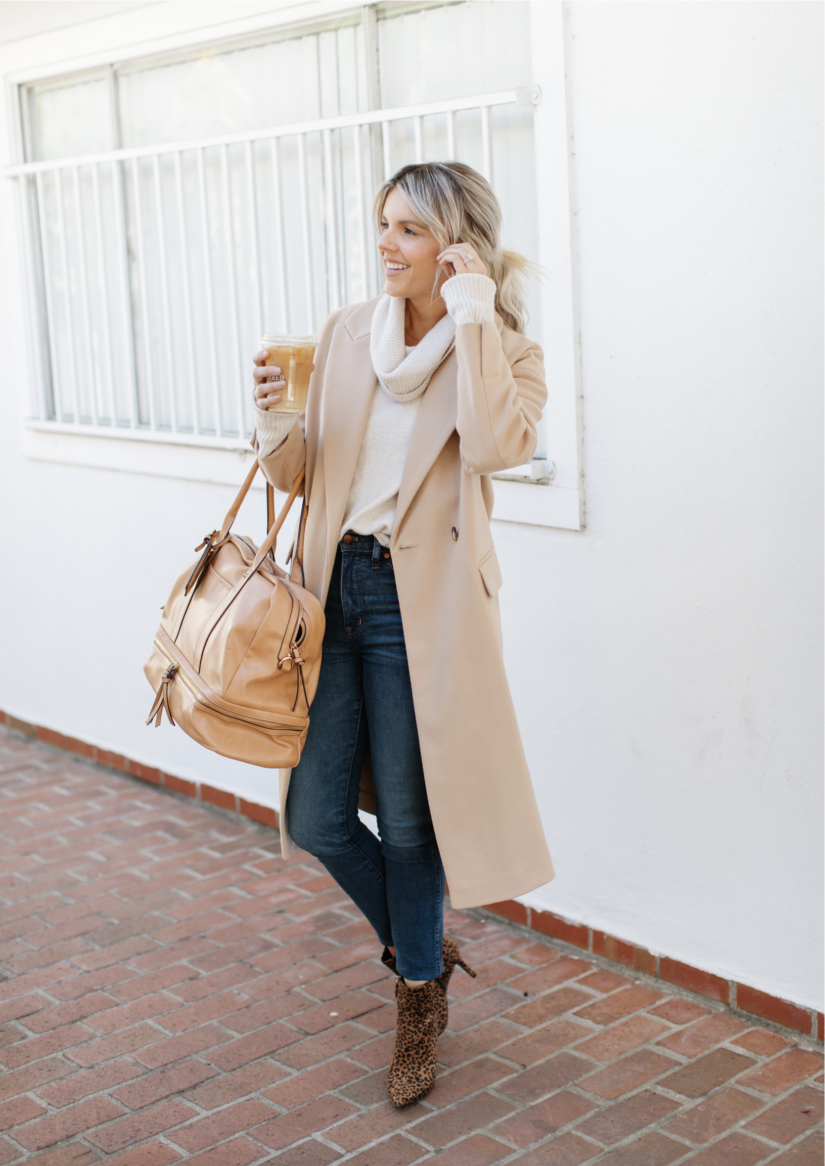 how-to-style-a-tan-coat