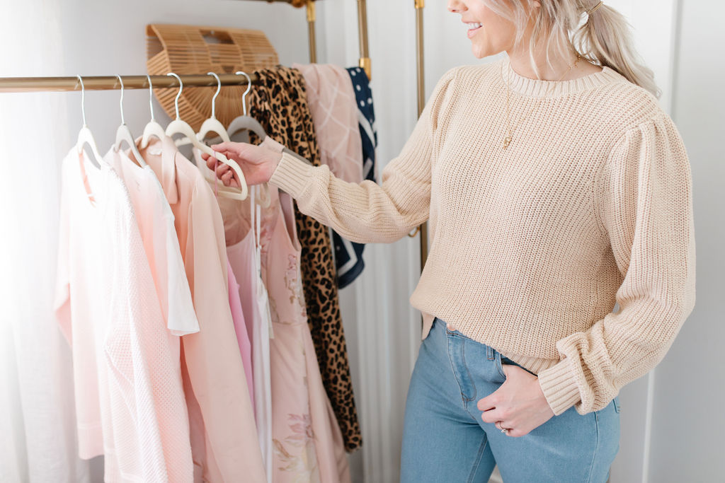 Nude Sweater Ali Manno Fedotowsky